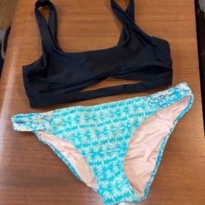 Black n blue bikini